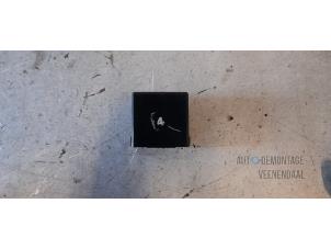 Gebruikte Module (diversen) Toyota Yaris (P1) 1.3 16V VVT-i Prijs € 27,50 Margeregeling aangeboden door Autodeleninkleur