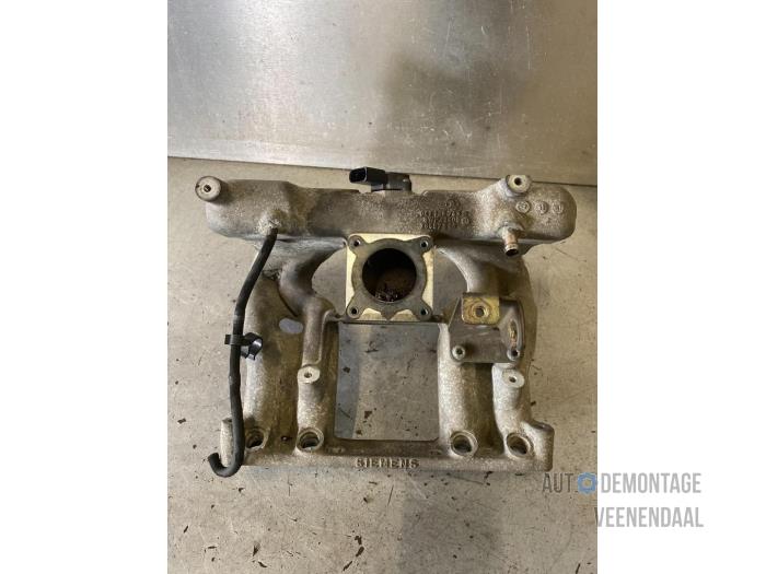 Gebruikte Spruitstuk Inlaat Volkswagen Lupo (6X1) 1.0 MPi 50 Prijs € 30,00 Margeregeling aangeboden door Autodeleninkleur