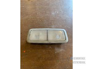 Gebruikte Binnenverlichting achter Toyota Avensis (T27) 2.0 16V D-4D-F Prijs € 20,00 Margeregeling aangeboden door Autodeleninkleur