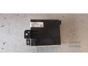 Gebruikte Computer Diversen Toyota Avensis (T27) 2.0 16V D-4D-F Prijs € 85,00 Margeregeling aangeboden door Autodeleninkleur