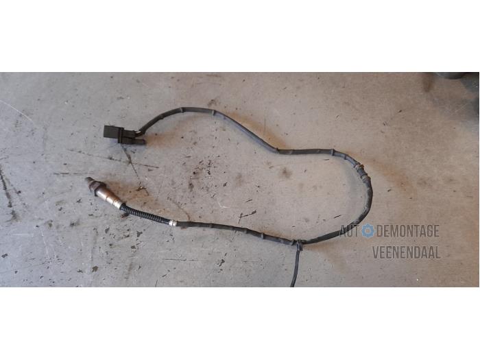 Gebruikte Lambda Sonde Volkswagen Passat Variant (3B6) 2.3 V5 20V Prijs € 20,00 Margeregeling aangeboden door Autodeleninkleur