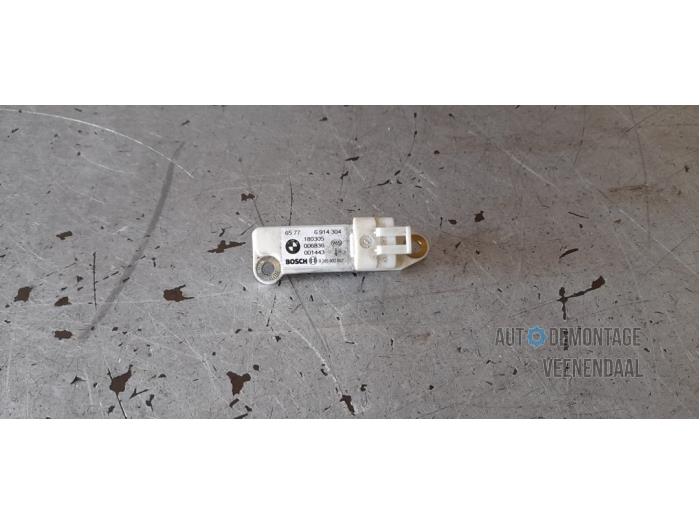 Gebruikte Airbag Sensor Austin Mini Open (R52) 1.6 16V Cooper Prijs € 9,00 Margeregeling aangeboden door Autodeleninkleur