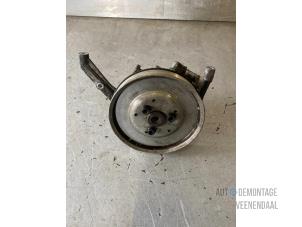 Gebruikte Stuurpomp Audi A6 Avant Quattro (C5) 2.4 V6 30V Prijs € 29,00 Margeregeling aangeboden door Autodeleninkleur