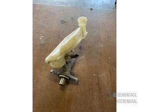 Gebruikte Hoofdremcilinder Peugeot 207 SW (WE/WU) 1.4 Prijs € 10,00 Margeregeling aangeboden door Autodeleninkleur