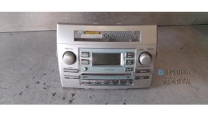 Gebruikte Radio CD Speler Toyota Corolla Verso (R10/11) 1.8 16V VVT-i Prijs € 400,00 Margeregeling aangeboden door Autodemontage Veenendaal BV