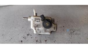 Gebruikte Hoofdremcilinder Volkswagen Caddy III (2KA,2KH,2CA,2CH) 2.0 SDI Prijs € 9,00 Margeregeling aangeboden door Autodeleninkleur