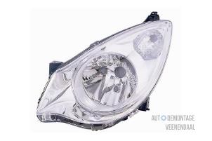 Nieuwe Linker Koplamp Opel Agila (B) Prijs € 119,49 Inclusief btw aangeboden door Autodeleninkleur