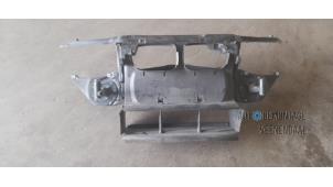 Gebruikte Frontpaneel BMW 3 serie Compact (E46/5) 316ti 16V Prijs € 35,00 Margeregeling aangeboden door Autodeleninkleur