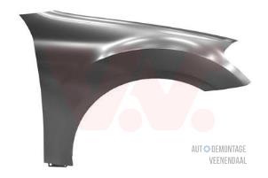 Nieuwe Voorscherm rechts Mercedes ML II (164/4JG) Prijs € 354,53 Inclusief btw aangeboden door Autodeleninkleur