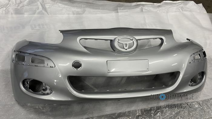 Voorbumper van een Toyota Aygo (B10) 1.0 12V VVT-i 2011