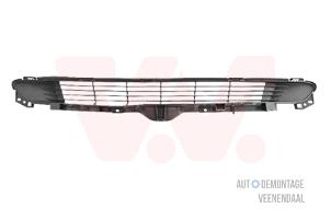 Nieuwe Grille Tesla Model 3 Standard RWD Plus, Long Range RWD Prijs € 36,30 Inclusief btw aangeboden door Autodeleninkleur