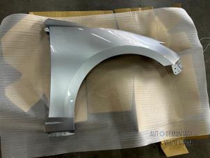 Nieuwe Voorscherm rechts Mazda 3 (BM/BN) 1.5 Skyactiv-G 100 16V Prijs € 193,60 Inclusief btw aangeboden door Autodeleninkleur