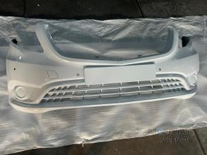 Nieuwe Bumper voor Mercedes Vito Tourer (447.7) 1.6 109 CDI 16V Prijs € 411,40 Inclusief btw aangeboden door Autodeleninkleur