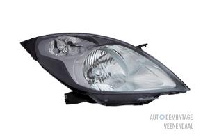 Nieuwe Rechter Koplamp Chevrolet Spark 1.0 16V Bifuel Prijs € 133,10 Inclusief btw aangeboden door Autodeleninkleur