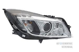 Nieuwe Koplamp rechts Opel Insignia Prijs € 1.197,90 Inclusief btw aangeboden door Autodeleninkleur