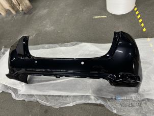 Nieuwe Achterbumper Toyota Auris Touring Sports (E18) 1.4 D-4D-F 16V Prijs € 758,67 Inclusief btw aangeboden door Autodeleninkleur