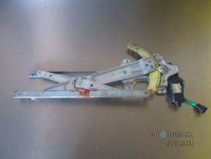 Gebruikte Raammechaniek 2Deurs rechts-voor Chevrolet Matiz 0.8 S,SE Prijs € 27,50 Margeregeling aangeboden door Autodeleninkleur