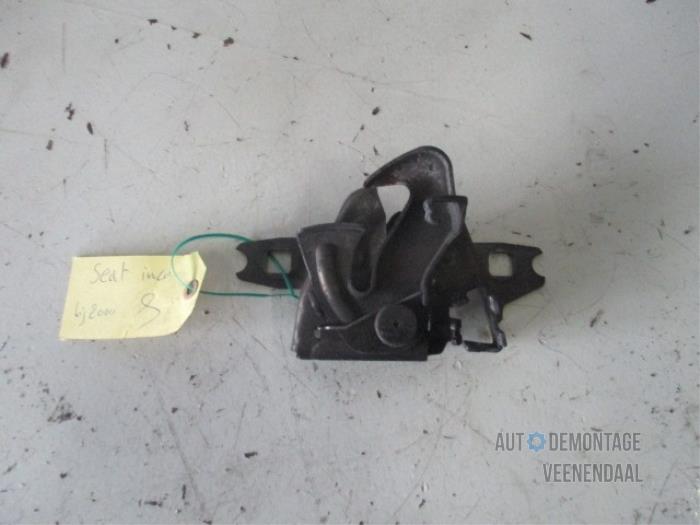 Bonnet lock mechanism - 4d3347fc-d2d6-46df-896e-03ef496d952f.jpg