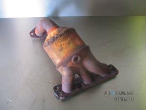 Gebruikte Katalysator Kia Carnival 2 (FIB/FLD) 2.5 V6 24V Prijs € 110,00 Margeregeling aangeboden door Autodeleninkleur