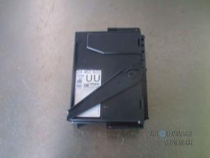 Gebruikte Centrale Deurvergrendelings Module Opel Combo (Corsa C) 1.7 DI 16V Prijs € 55,00 Margeregeling aangeboden door Autodeleninkleur