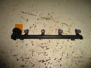 Gebruikte Injector brug Renault Scénic I (JA) 1.6 16V Prijs € 33,00 Margeregeling aangeboden door Autodeleninkleur