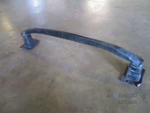 Gebruikte Bumper Rooster Ford Ka I 1.3i (96 EEC) Prijs € 27,50 Margeregeling aangeboden door Autodeleninkleur