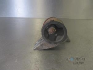 Gebruikte Motorsteun Smart City-Coupé 0.6 Turbo i.c. Smart&Pulse Prijs € 27,50 Margeregeling aangeboden door Autodeleninkleur