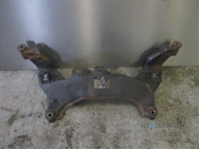 Gebruikte Subframe Nissan Primera (P12) 2.2 dCi 16V Prijs € 20,00 Margeregeling aangeboden door Autodeleninkleur