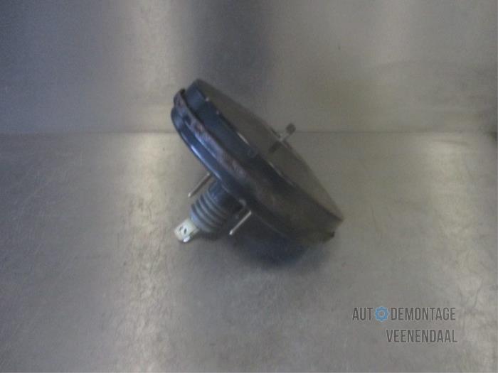 Gebruikte Rembol Ford Focus 1 Wagon 1.6 16V Prijs € 48,40 Margeregeling aangeboden door Autodeleninkleur