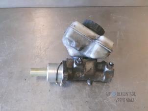 Gebruikte Hoofdremcilinder Peugeot 106 II 1.1 XN,XR,XT,Accent Prijs € 27,50 Margeregeling aangeboden door Autodeleninkleur