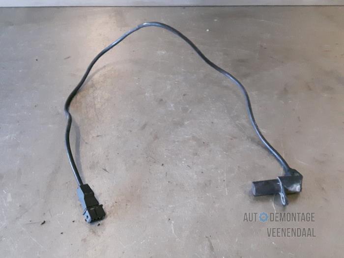 Gebruikte Nokkenas Sensor Opel Vectra B (36) 1.6 16V Ecotec Prijs € 22,00 Margeregeling aangeboden door Autodeleninkleur