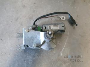 Gebruikte Ruitenwissermotor achter Opel Vectra B (36) 1.6 16V Ecotec Prijs € 20,90 Margeregeling aangeboden door Autodeleninkleur