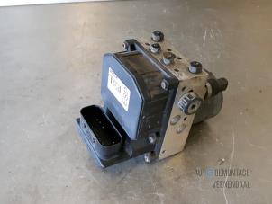 Gebruikte ABS Pomp Alfa Romeo 166 2.4 JTD Prijs € 154,00 Margeregeling aangeboden door Autodeleninkleur