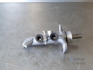 Gebruikte Hoofdremcilinder Renault Scénic II (JM) 1.6 16V Prijs € 14,30 Margeregeling aangeboden door Autodeleninkleur