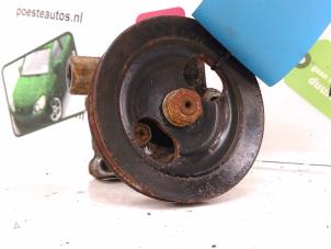 Gebruikte Stuurbekrachtiging Pomp Hyundai Atos 1.0 12V Prime,Spirit Prijs € 20,00 Margeregeling aangeboden door Autodemontagebedrijf R. Poeste B.V.