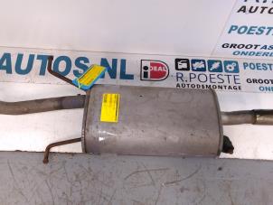 Gebruikte Uitlaat Einddemper Mitsubishi Carisma 1.8i 16V Prijs € 30,00 Margeregeling aangeboden door Autodemontagebedrijf R. Poeste B.V.