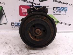 Gebruikte Aircopomp Renault Espace (JE) 2.2 dT Grand Espace Prijs € 42,00 Margeregeling aangeboden door Autodemontagebedrijf R. Poeste B.V.