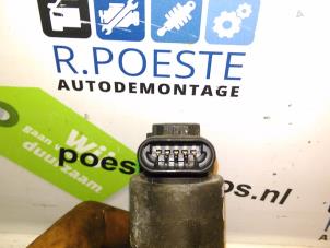 Gebruikte EGR Klep Opel Zafira (F75) 2.2 16V Prijs € 50,00 Margeregeling aangeboden door Autodemontagebedrijf R. Poeste B.V.