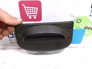 Gebruikte Asbak voor Daewoo Lanos (TA/TF08/48/86) 1.6 16V Prijs € 10,00 Margeregeling aangeboden door Autodemontagebedrijf R. Poeste B.V.