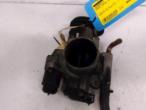 Gebruikte Gasklephuis Chevrolet Nubira Wagon (J100) 1.6 16V Prijs € 30,00 Margeregeling aangeboden door Autodemontagebedrijf R. Poeste B.V.