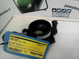 Gebruikte Gasklephuis Ford Focus 1 Wagon 1.4 16V Prijs € 30,00 Margeregeling aangeboden door Autodemontagebedrijf R. Poeste B.V.