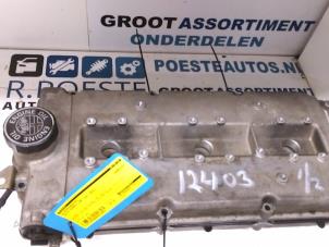 Gebruikte Kleppendeksel Alfa Romeo 166 Prijs € 100,00 Margeregeling aangeboden door Autodemontagebedrijf R. Poeste B.V.