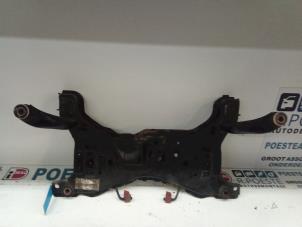 Gebruikte Subframe Ford Focus C-Max 1.8 16V Prijs € 40,00 Margeregeling aangeboden door Autodemontagebedrijf R. Poeste B.V.