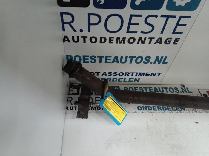 Uitlaat Tussenpijp van een Peugeot 307 SW (3H) 1.6 HDiF 110 16V 2006