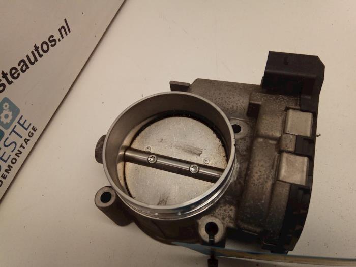 Gebruikte Gasklephuis Audi A6 (C6) 2.4 V6 24V Prijs € 100,00 Margeregeling aangeboden door Autodemontagebedrijf R. Poeste B.V.