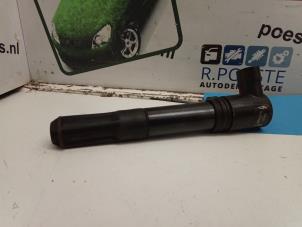 Gebruikte Pen Bobine Fiat Stilo (192A/B) 1.2 16V 3-Drs. Prijs € 20,00 Margeregeling aangeboden door Autodemontagebedrijf R. Poeste B.V.