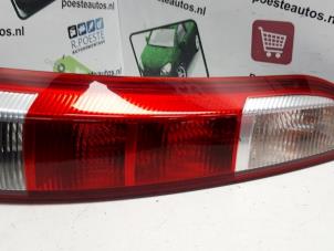Gebruikte Achterlicht links Opel Meriva 1.6 16V Prijs € 20,00 Margeregeling aangeboden door Autodemontagebedrijf R. Poeste B.V.