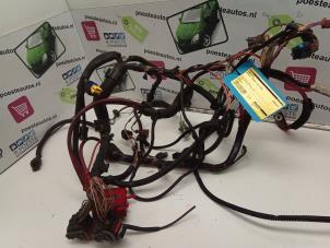 Gebruikte Bedrading Compleet Elektrisch Renault Megane II (BM/CM) 1.6 16V Prijs € 90,00 Margeregeling aangeboden door Autodemontagebedrijf R. Poeste B.V.