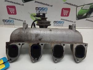 Gebruikte Inlaatspruitstuk Ford Transit Connect 1.8 Tddi Prijs € 30,00 Margeregeling aangeboden door Autodemontagebedrijf R. Poeste B.V.