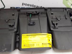 Gebruikte Luchtrooster Dashboard Citroen C8 (EA/EB) 2.0 16V Prijs € 30,00 Margeregeling aangeboden door Autodemontagebedrijf R. Poeste B.V.